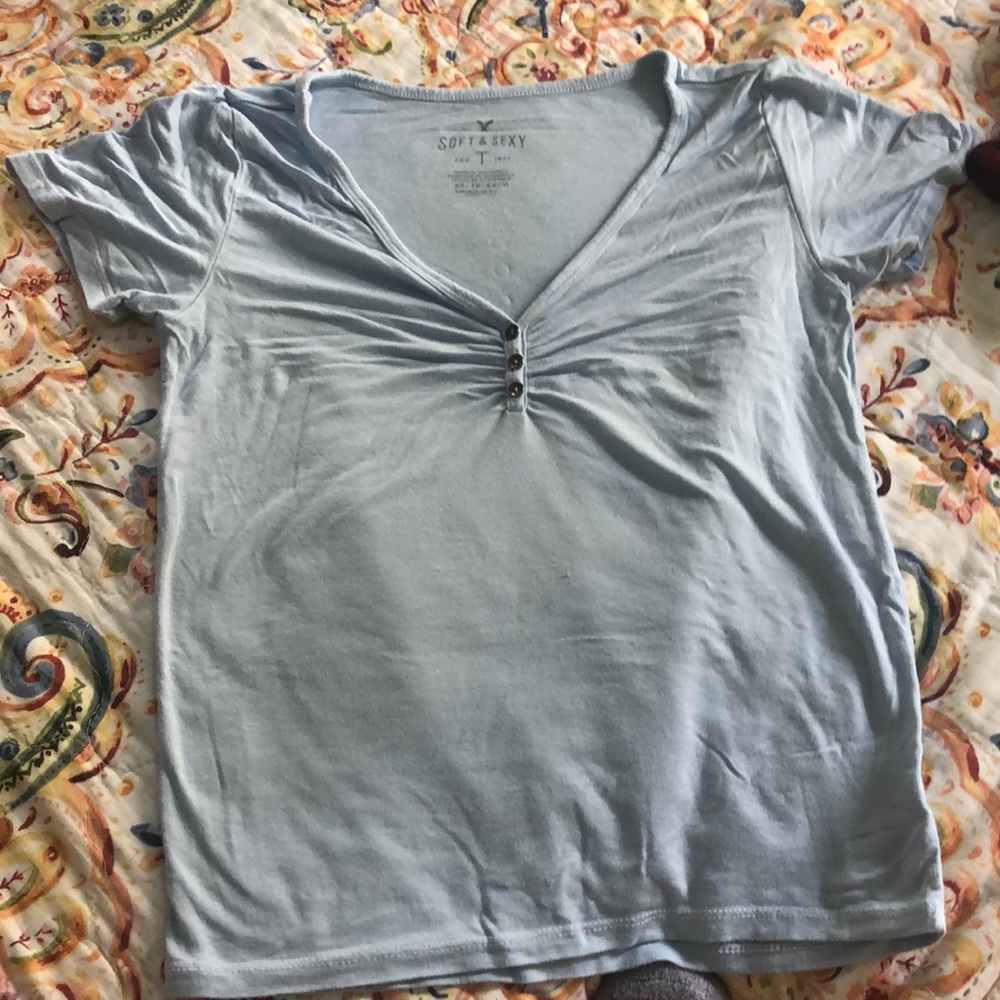AMERICAN EAGLE T-SHIRT